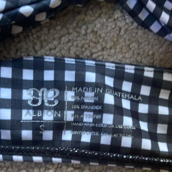 Albion Fit Bikini Top - Picture 4 of 4